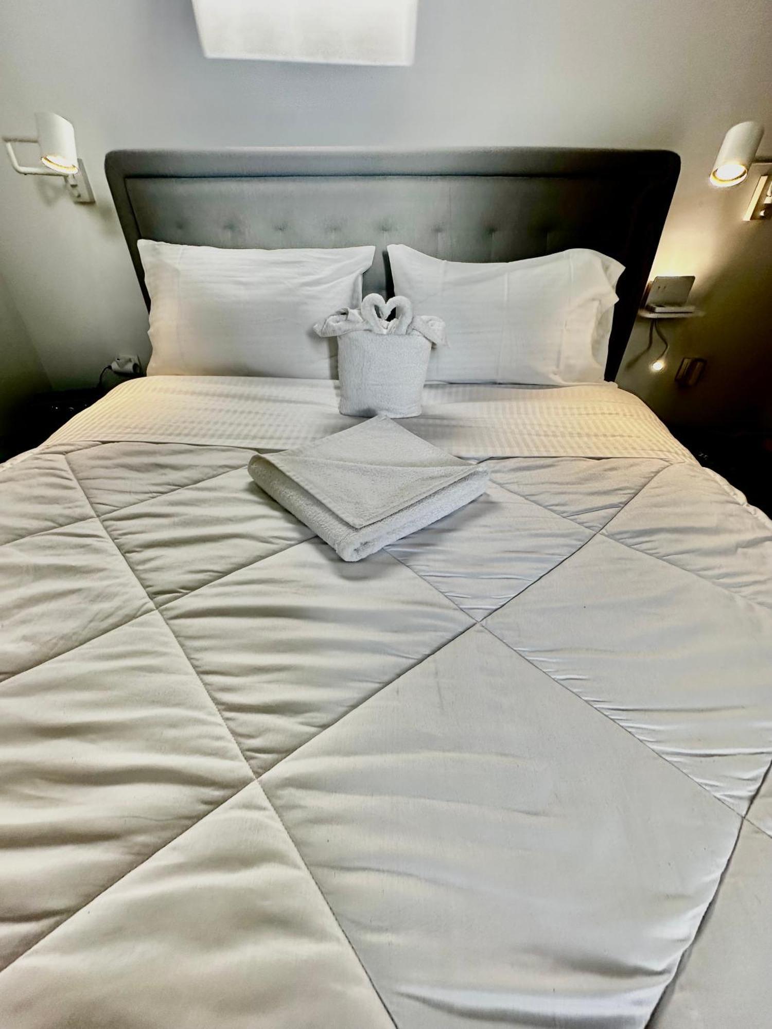 Travelers Luxury Suites, Studios & Apartments Corfu  Exterior foto